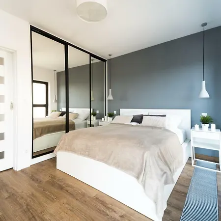 Lejlighedshotel New - Zone - Old Town - Angel River